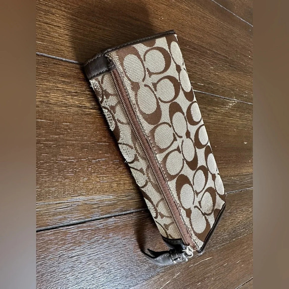 Coach signature logo wallet - Picture 11 of 13